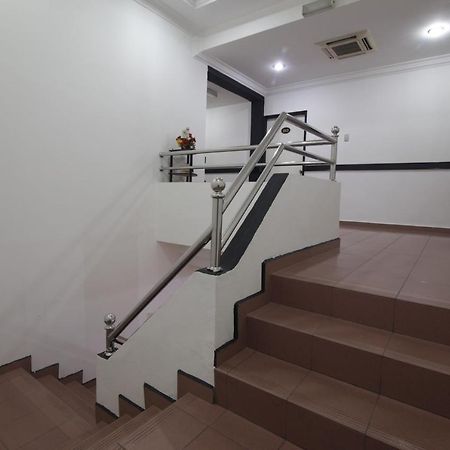 G City Hotel Teluk Intan Εξωτερικό φωτογραφία
